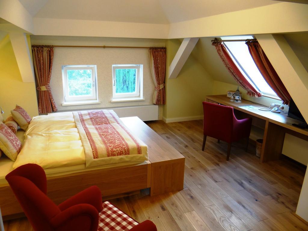 Hotel Und Restaurant Am Peenetal Liepen  Phòng bức ảnh